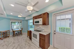 570 Foxwood Blvd, Englewood, FL 34223 - Photo 15