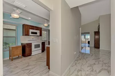 570 Foxwood Boulevard #196, Englewood, FL 34223 - Photo 9