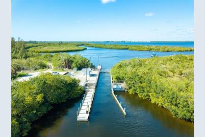 8301 Dafoe Street, Port Charlotte, FL 33981 - Photo 9