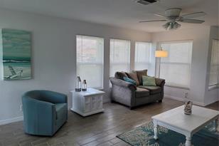 18 Golfview Ct, Rotonda West, FL 33947 - Photo 3