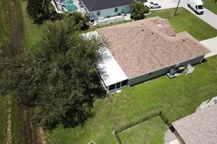 35 Mark Twain Ln, Rotonda West, FL 33947 - Photo 43