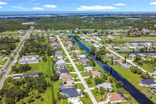 35 Mark Twain Ln, Rotonda West, FL 33947 - Photo 53