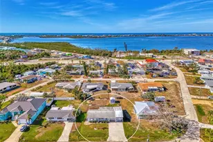 105 Crestview Dr, Englewood, FL 34223 - Photo 33