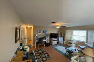 9 Annapolis Ln, Rotonda West, FL 33947 - Photo 5