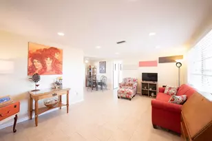 42 Caroll Cir, Englewood, FL 34223 - Photo 5