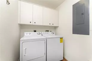 8013 Bay Pointe Dr, Englewood, FL 34224 - Photo 67