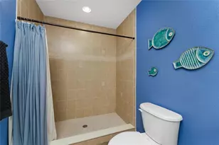 8013 Bay Pointe Dr, Englewood, FL 34224 - Photo 59