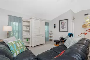 10127 Peach Ave, Englewood, FL 34224 - Photo 5