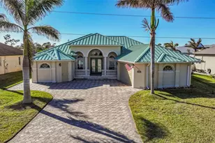 9567 Honeymoon Dr, Port Charlotte, FL 33981 - Photo 9