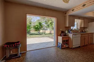 1860 Bluebird Ln, Englewood, FL 34224 - Photo 17