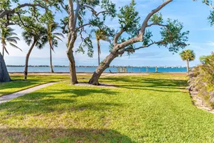 99 W Riverview Ave, Englewood, FL 34223 - Photo 21