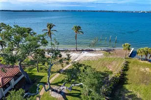 99 W Riverview Ave, Englewood, FL 34223 - Photo 27