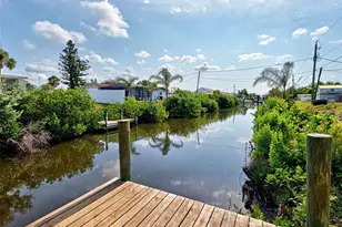 914 E 2nd St, Englewood, FL 34223 - Photo 7