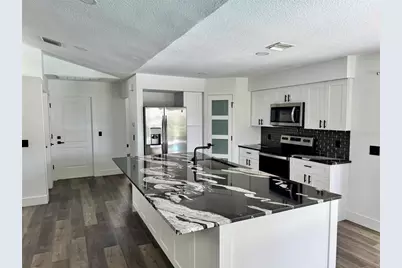 19782 Midway Blvd, Port Charlotte, FL 33948 - Photo 7