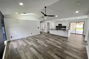 19782 Midway Blvd, Port Charlotte, FL 33948 - Photo 5