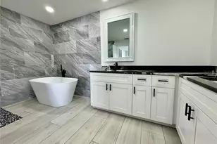 19782 Midway Blvd, Port Charlotte, FL 33948 - Photo 11