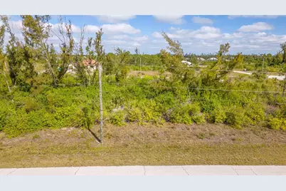 10751 Hatchett Circle, Port Charlotte, FL 33981 - Photo 11