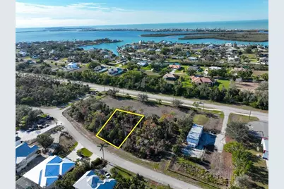 10081 Creekside Drive, Placida, FL 33946 - Photo 7