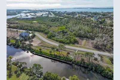 10081 Creekside Drive, Placida, FL 33946 - Photo 19