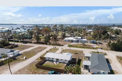 1455 New Point Comfort Road, Englewood, FL 34223 - Photo 21