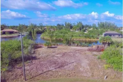 15642 Applewhite Circle, Port Charlotte, FL 33981 - Photo 3