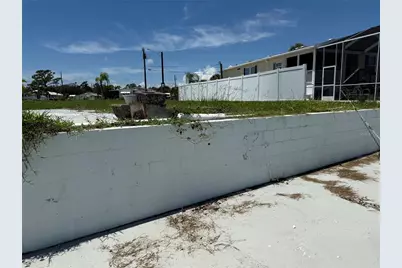 675 Via Cala, Englewood, FL 34224 - Photo 9