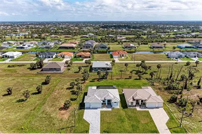 237 W Pine Valley Lane, Rotonda West, FL 33947 - Photo 57