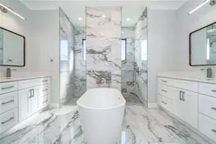 237 W Pine Valley Ln, Rotonda West, FL 33947 - Photo 27