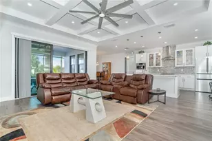 237 W Pine Valley Ln, Rotonda West, FL 33947 - Photo 17