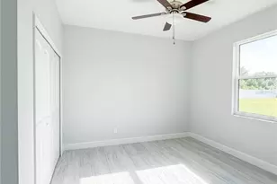 5213 Willow Lake Ct, Sarasota, FL 34233 - Photo 21