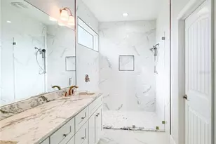 5213 Willow Lake Ct, Sarasota, FL 34233 - Photo 17