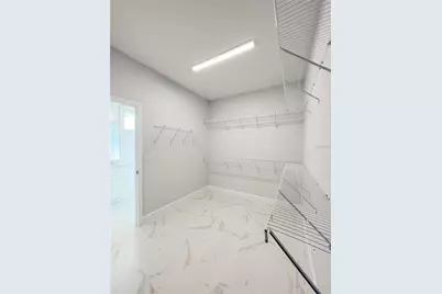 5213 Willow Lake Court, Sarasota, FL 34233 - Photo 19