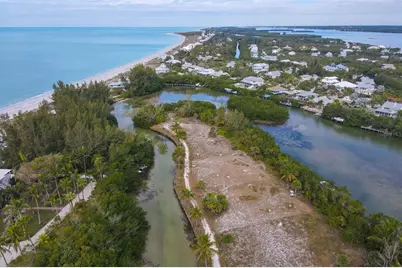 8040 Bocilla Drive, Placida, FL 33946 - Photo 15