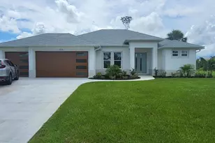 418 Rotonda Cir, Rotonda West, FL 33947 - Photo 1
