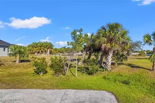 10498 Baystate Dr, Port Charlotte, FL 33981 - Photo 45