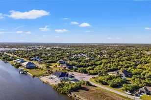 10498 Baystate Dr, Port Charlotte, FL 33981 - Photo 53