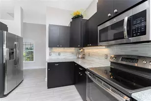 15738 Applewhite Cir, Port Charlotte, FL 33981 - Photo 9