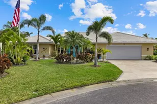 414 Devonshire Ln, Venice, FL 34293 - Photo 1