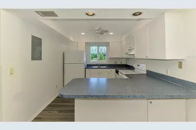 200 Rotonda Boulevard W #A2, Rotonda West, FL 33947 - Photo 15