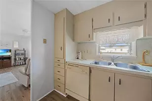 1407 Seagull Dr, Englewood, FL 34224 - Photo 9