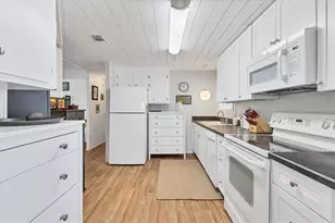 985 Jolanda Cir, Venice, FL 34285 - Photo 13