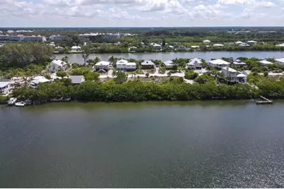 351 Bocilla Drive, Placida, FL 33946 - Photo 15