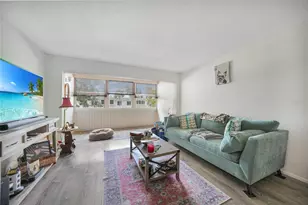 2437 Harbor Blvd, Port Charlotte, FL 33952 - Photo 7