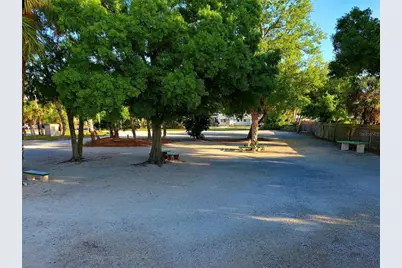 348 W Dearborn Street, Englewood, FL 34223 - Photo 17