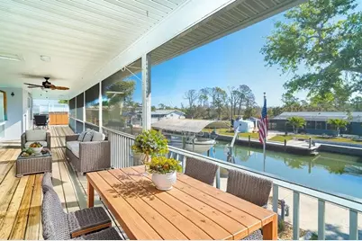 9230 Pine Cove Drive, Englewood, FL 34224 - Photo 11