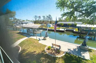 9230 Pine Cove Dr, Englewood, FL 34224 - Photo 11