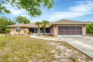 533 Boundary Blvd, Rotonda West, FL 33947 - Photo 3