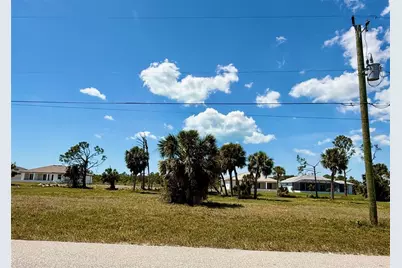 241 W Pine Valley Lane, Rotonda West, FL 33947 - Photo 3