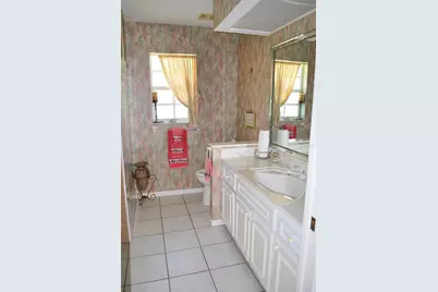 76 Sportsman Road, Rotonda West, FL 33947 - Photo 17