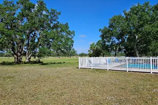 351 Bobby Jones Rd, Sarasota, FL 34232 - Photo 25